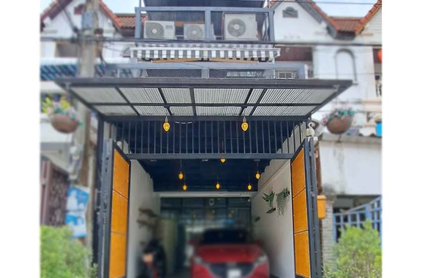 Townhouse in Sukhumvit 